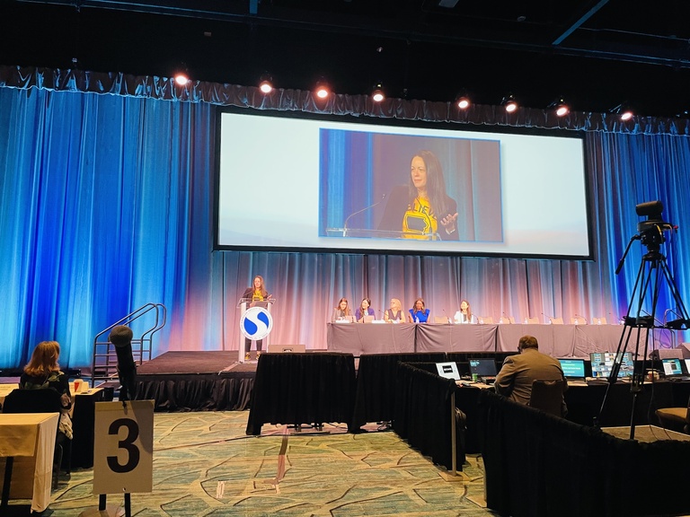 Erdahl Presenting